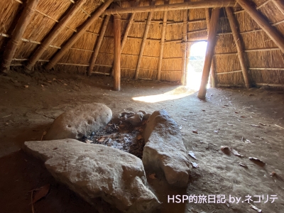 尖石縄文考古館の与助尾根遺跡の竪穴住居